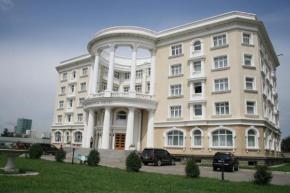 Отель The Continental Hotel, Улан-Батор